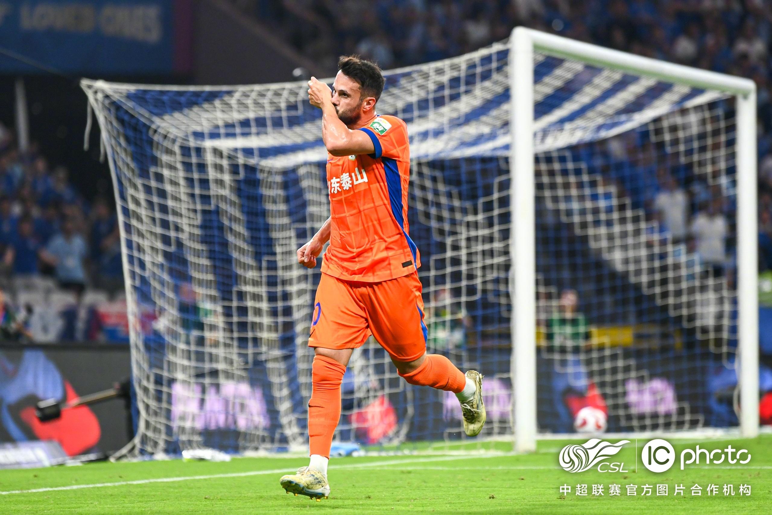 山东鲁能战平遗憾，保级不容有失需摆正态度