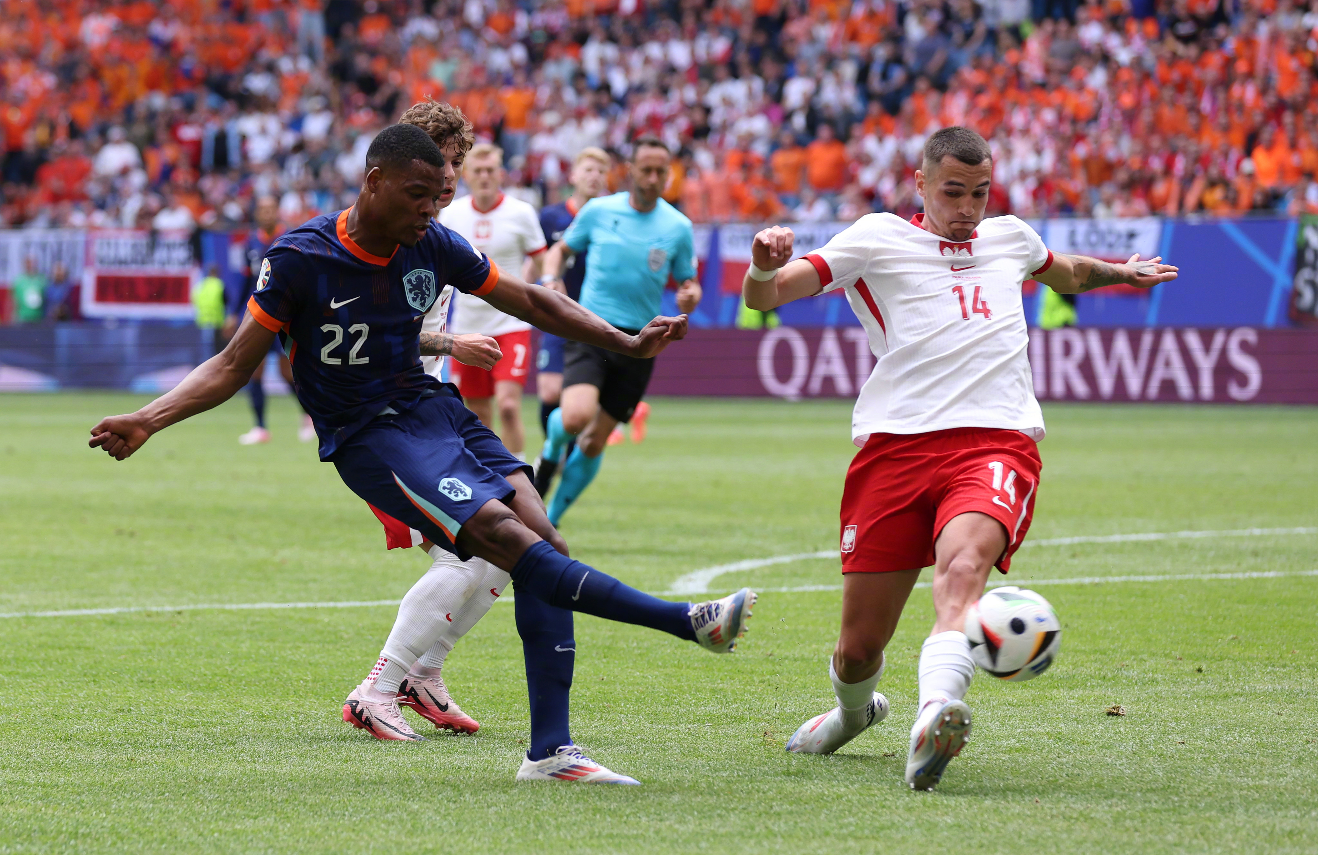 包含波兰队力克保加利亚,晋级欧预赛四分之一决赛!的词条 包含波兰队力克保加利亚,晋级欧预赛四分之一决赛!的词条