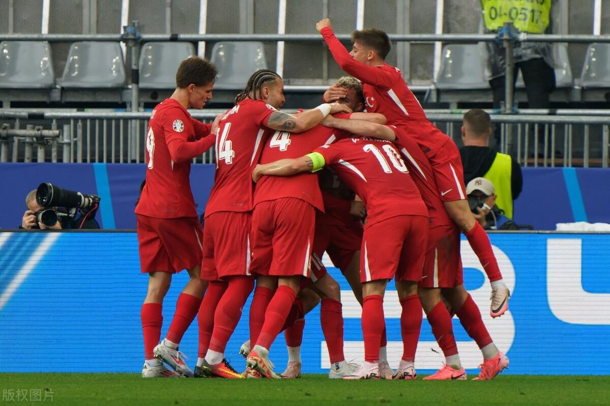 九州娱乐官网-欧洲俱乐部足球比赛热火激辣，势不可挡的简单介绍